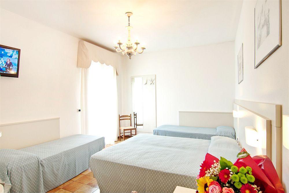 לידו די ג'סולו New Hotel מראה חיצוני תמונה