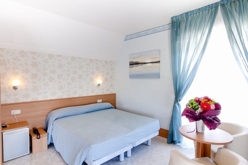 לידו די ג'סולו New Hotel מראה חיצוני תמונה