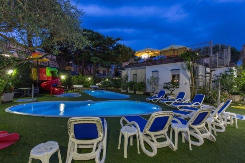 לידו די ג'סולו New Hotel מראה חיצוני תמונה