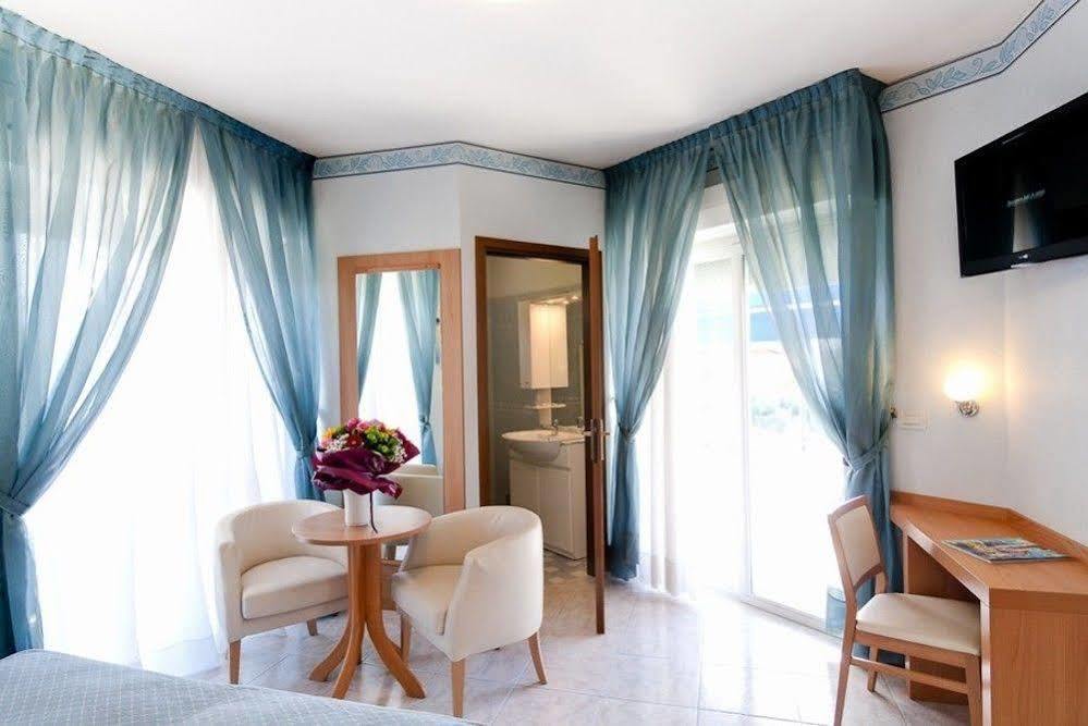 לידו די ג'סולו New Hotel מראה חיצוני תמונה
