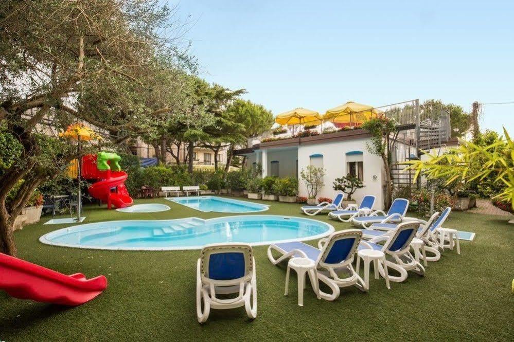 לידו די ג'סולו New Hotel מראה חיצוני תמונה